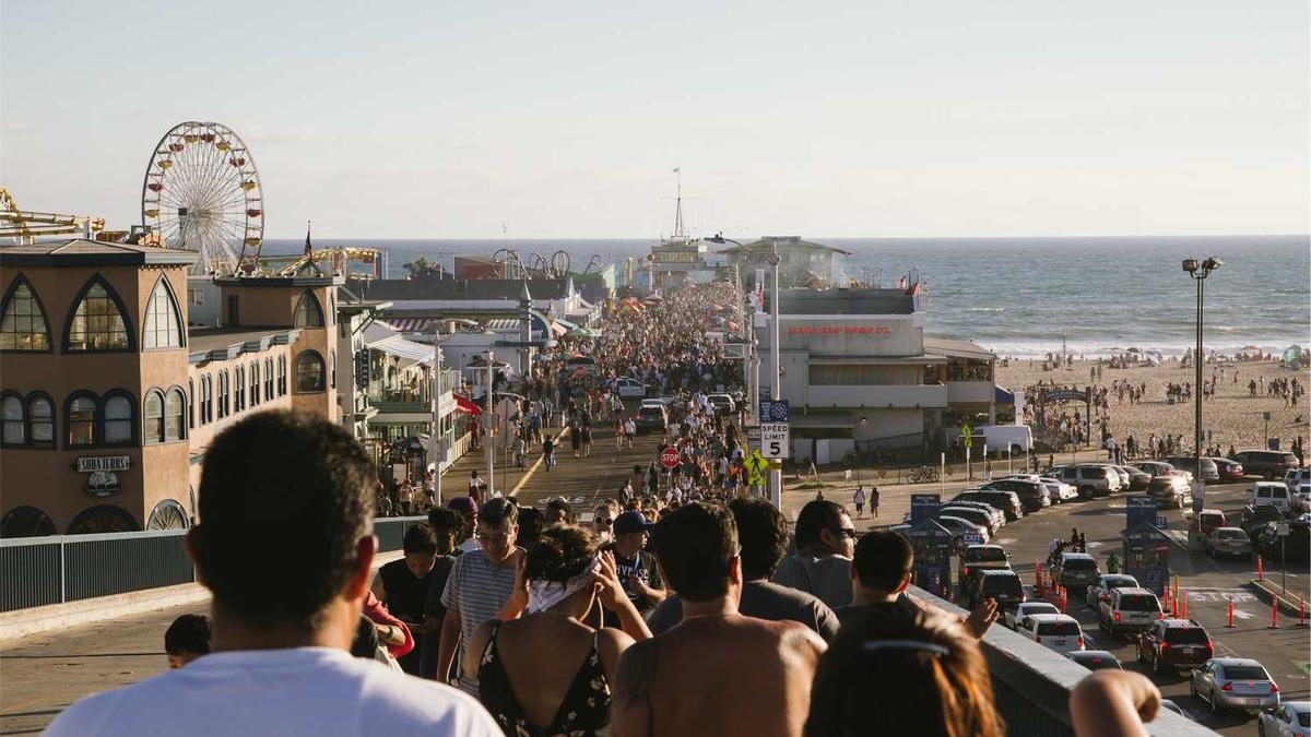 旅行攻略与实际体验的离谱偏差报告：照骗与现实的平行宇宙